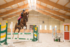paleis boerderij accommodatie appartementen kamers ontspanning in Mazurië Polen